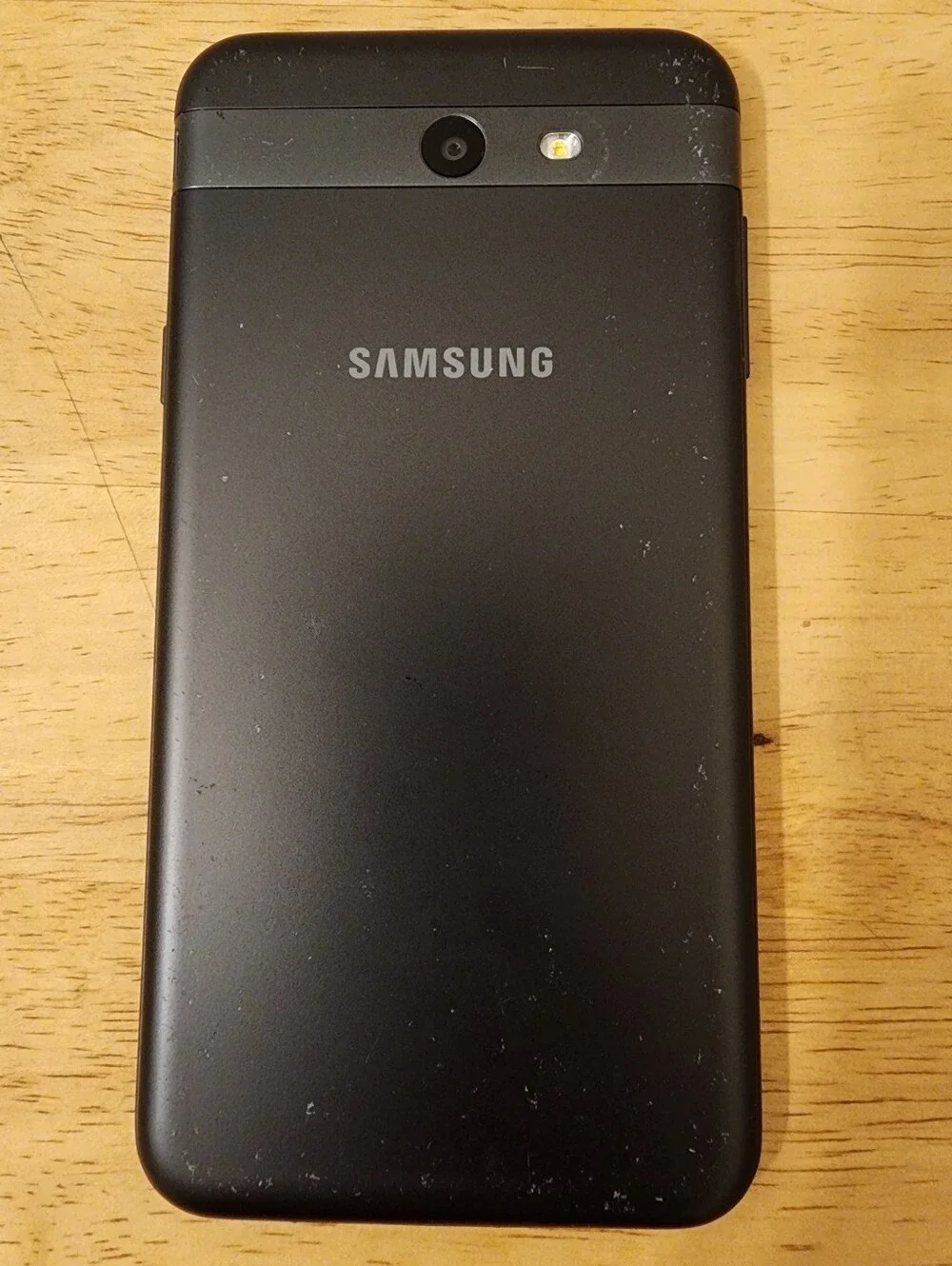 Samsung Galaxy J7 Sky Pro SM-S72VL 16GB  BLACK TRACFONE